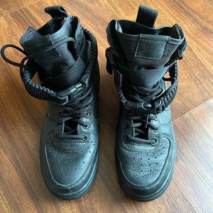 Women’s Nike Air Force 1, Triple Black Size 7